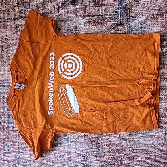 Tshirt - Picture 1 of 1